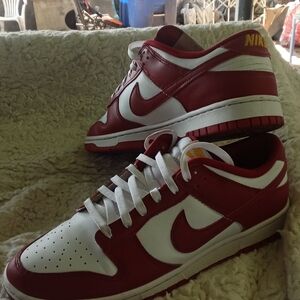 Nike Men's Red and White Sneakers